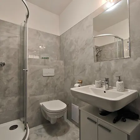 Center 2 Loznice Balkon Appartement