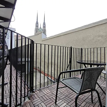 Center 2 Loznice Balkon
